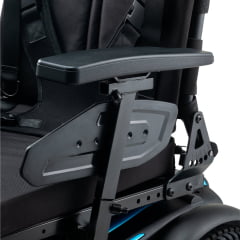 CADEIRA DE RODAS MOTORIZADA OPTIMUS 136KG DELLAMED 